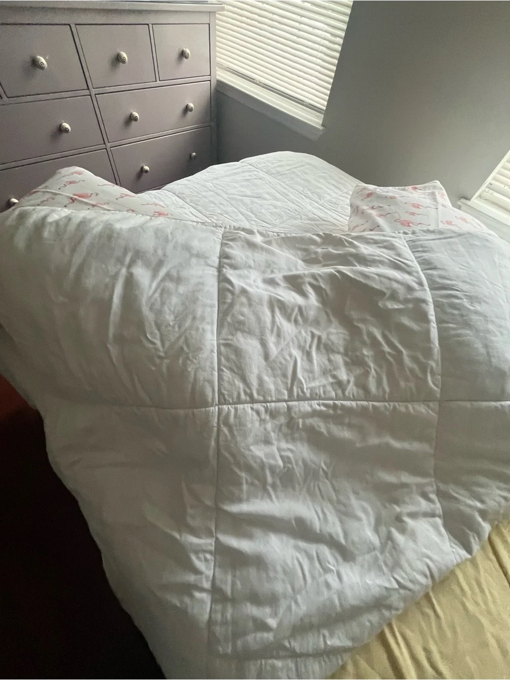 Real Simple White comforter only w/ Flaws